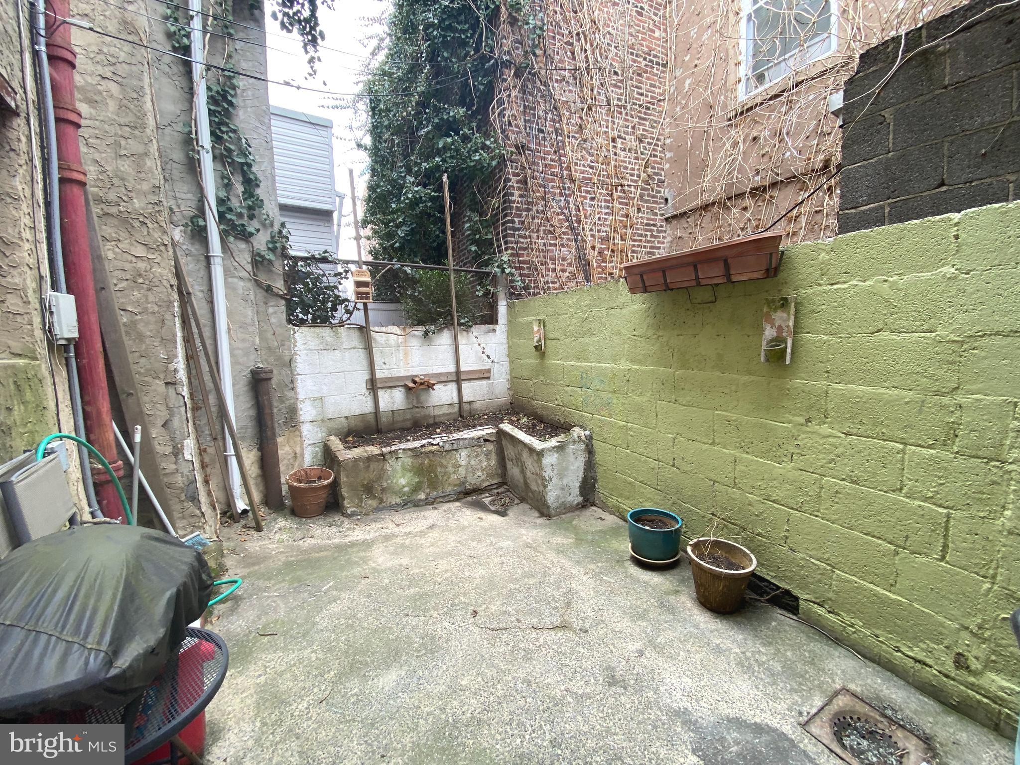 BELLA VISTA - Residential Lease