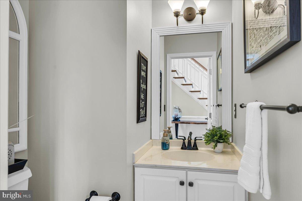 SOMERSET LAKE - Residential