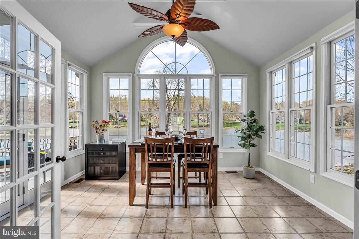 SOMERSET LAKE - Residential