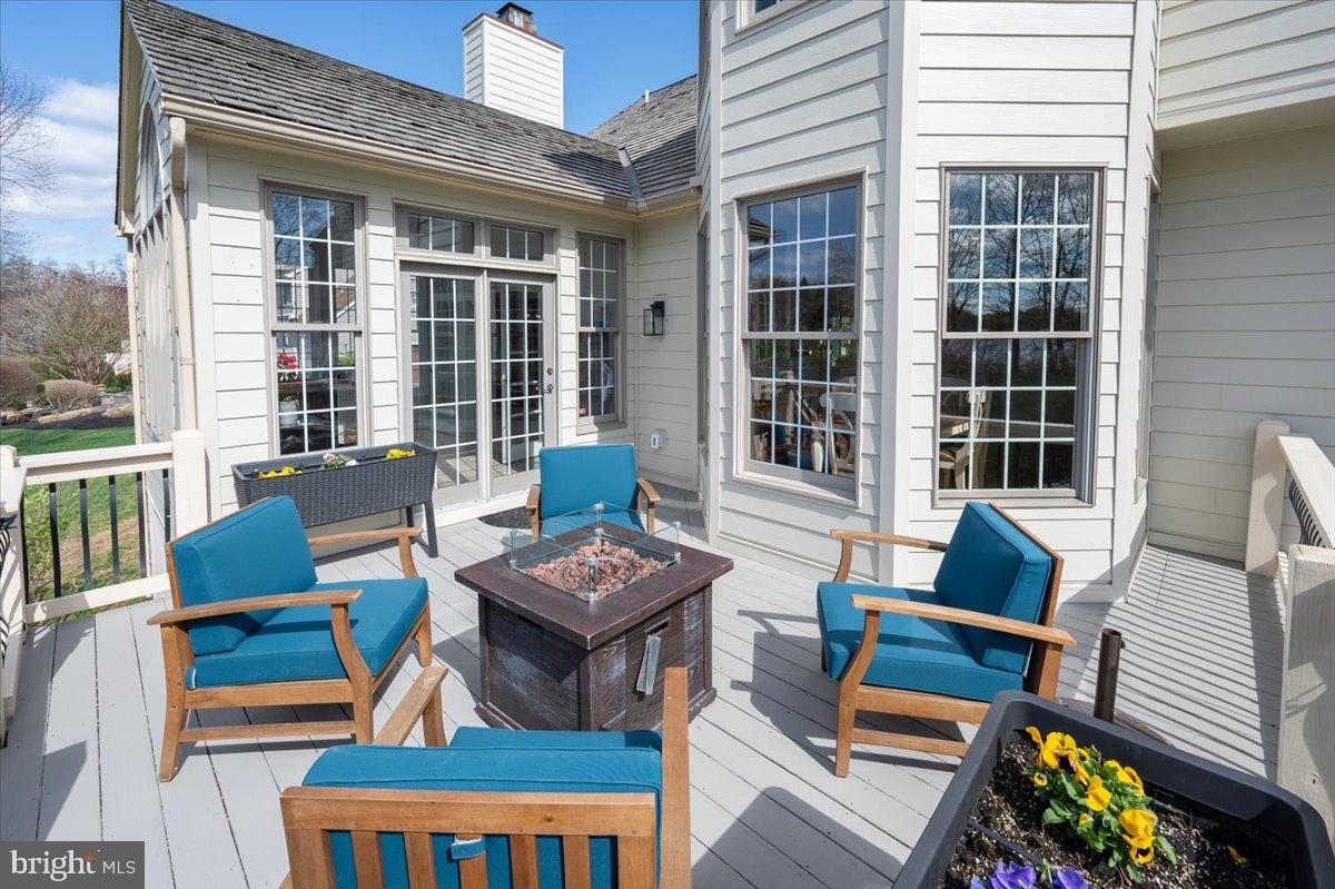 SOMERSET LAKE - Residential