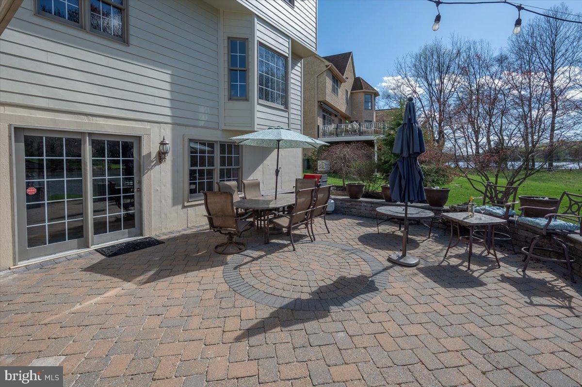 SOMERSET LAKE - Residential