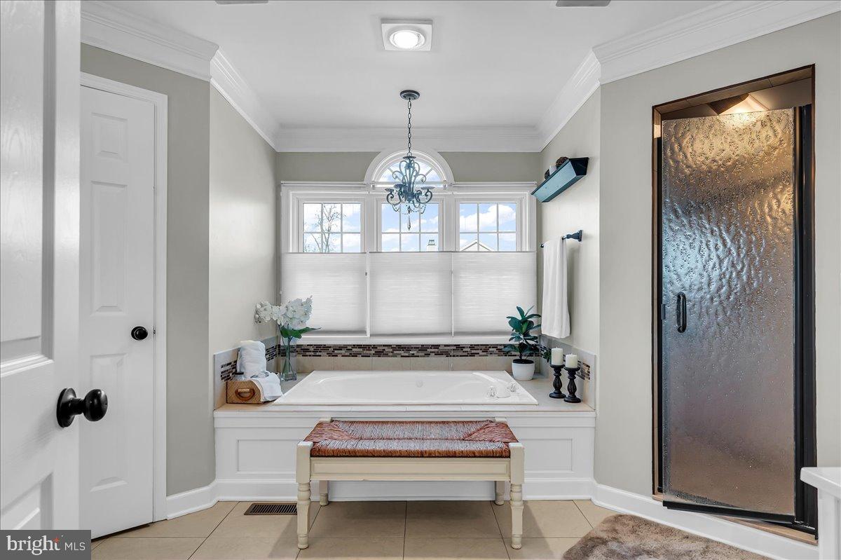 SOMERSET LAKE - Residential