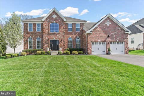 Homes For Sale - 16 Green Way Drive<br/> DOYLESTOWN, PA 18901