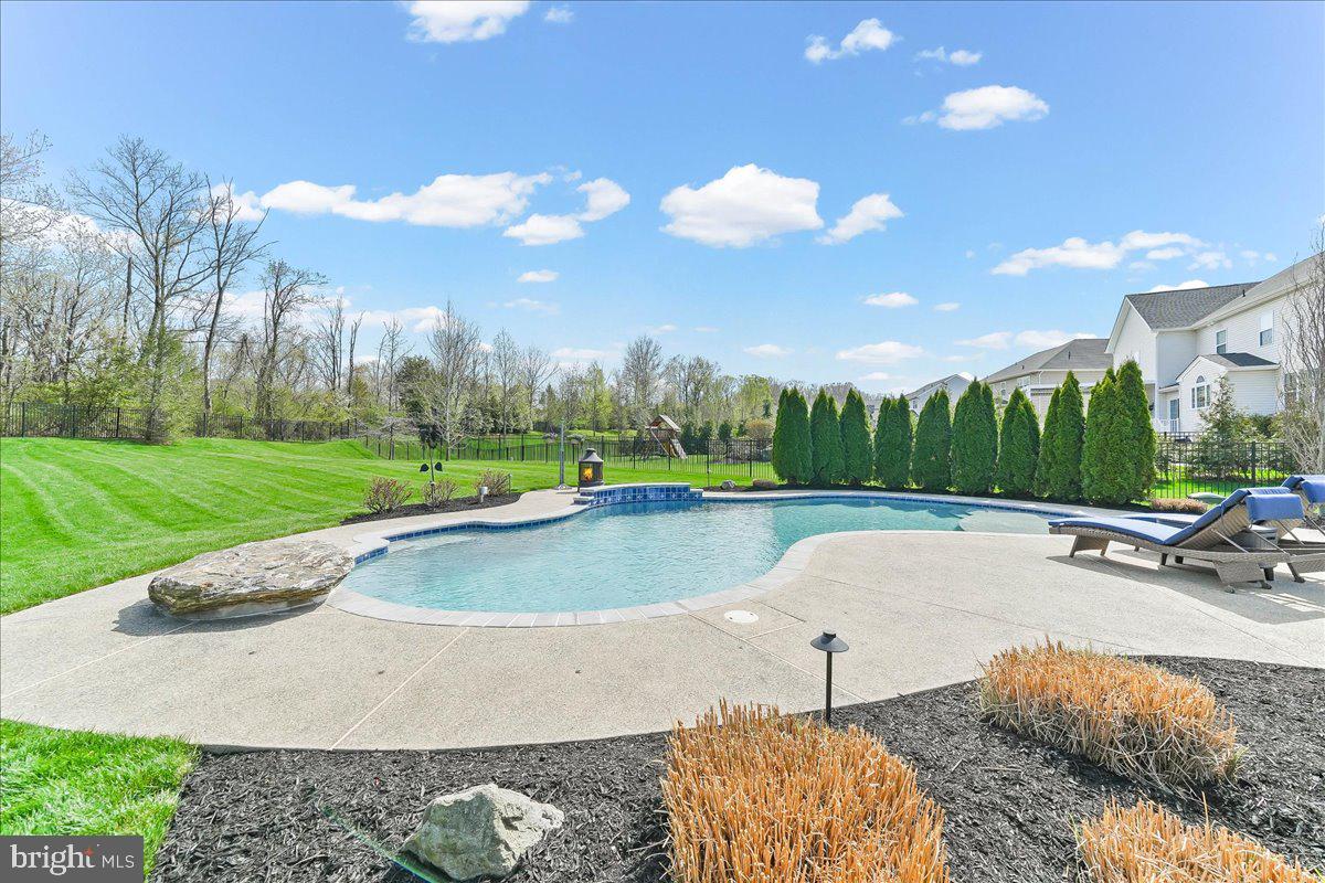 DOYLESTOWN GREENE - Residential