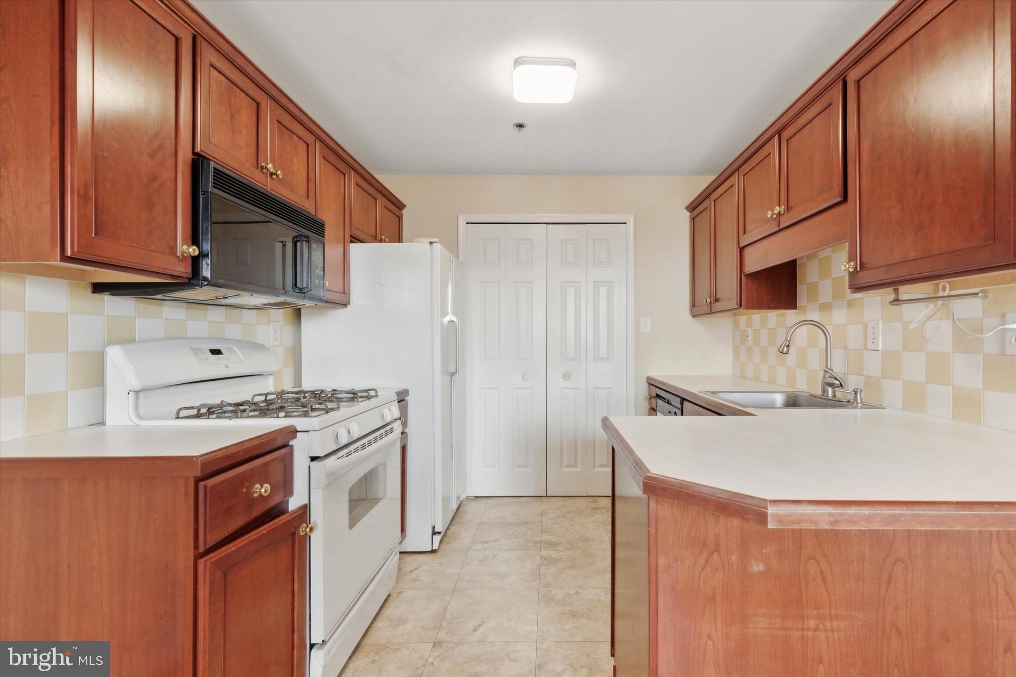 PAOLI POINTE - Residential