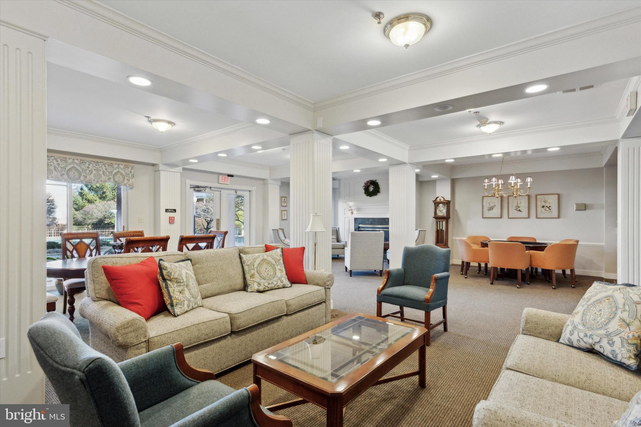 PAOLI POINTE - Residential