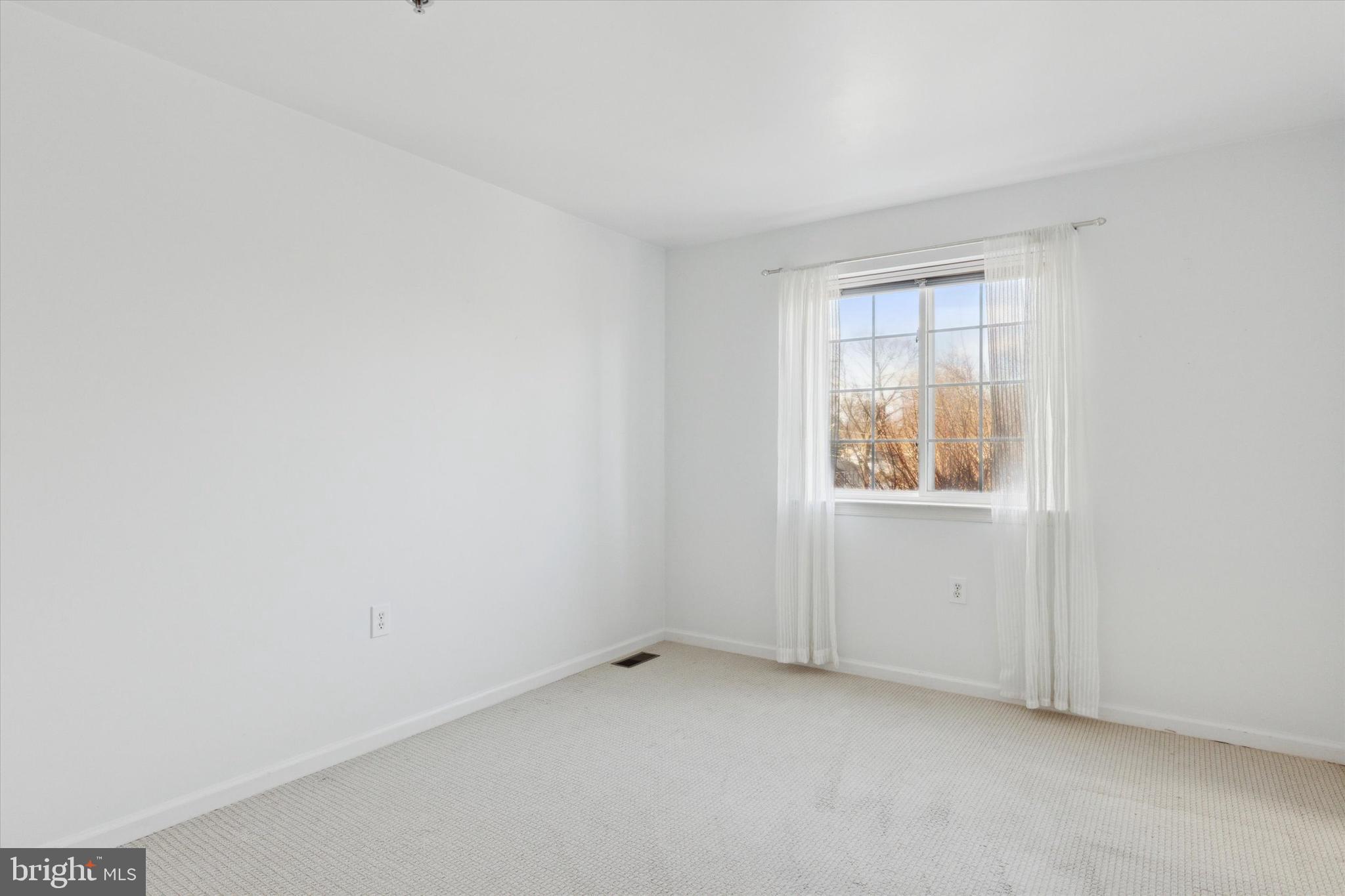 PAOLI POINTE - Residential