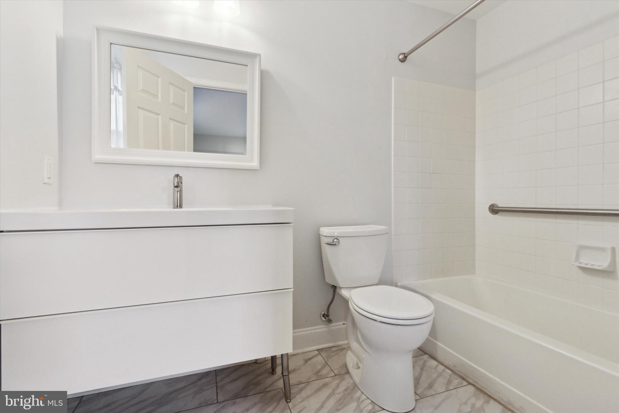 PAOLI POINTE - Residential