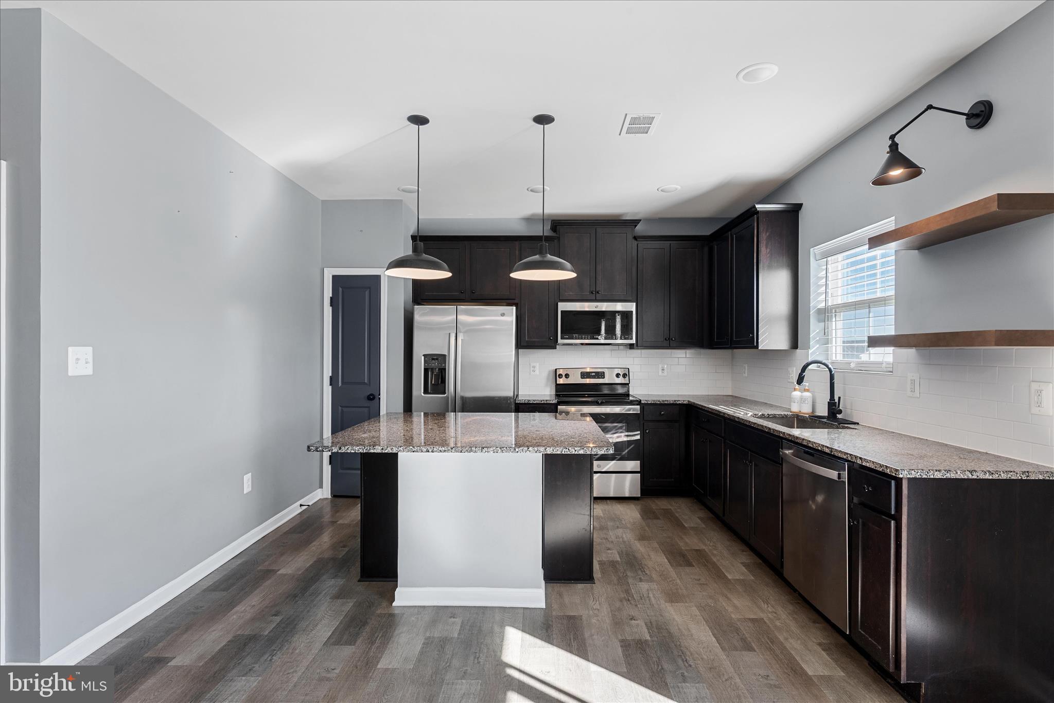 DILLON FARM - Residential