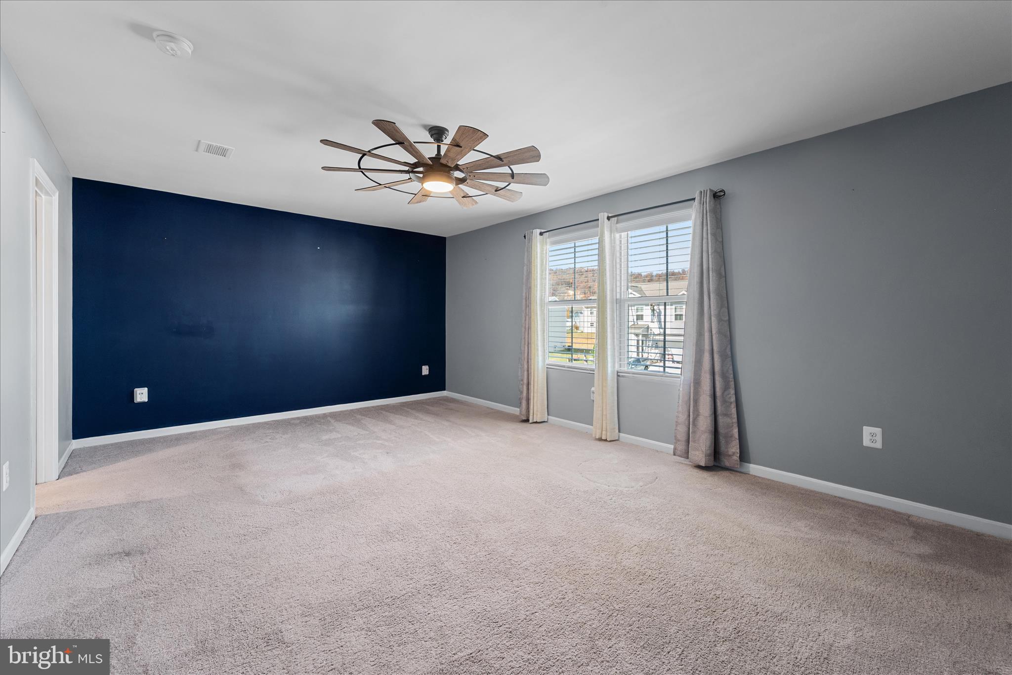 DILLON FARM - Residential