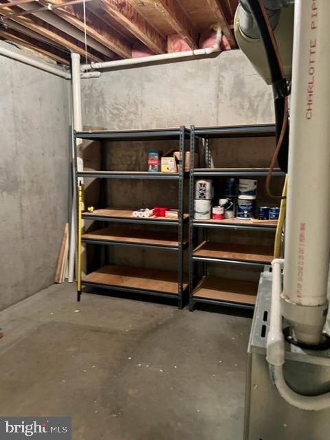 MCDONALD RUN - Residential