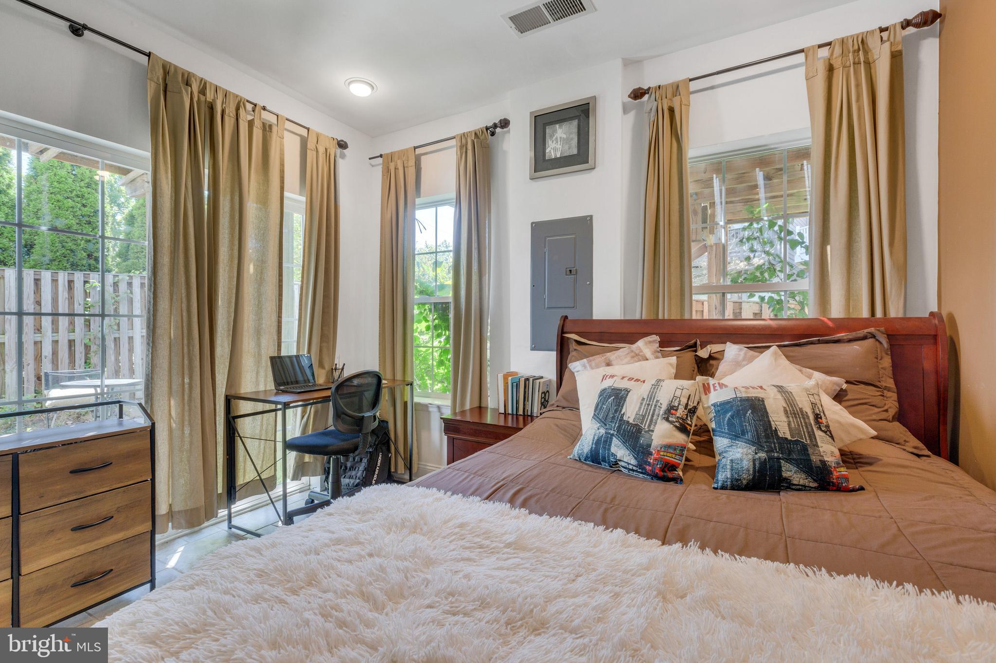 BARNSLEY MANOR ESTATES - Residential