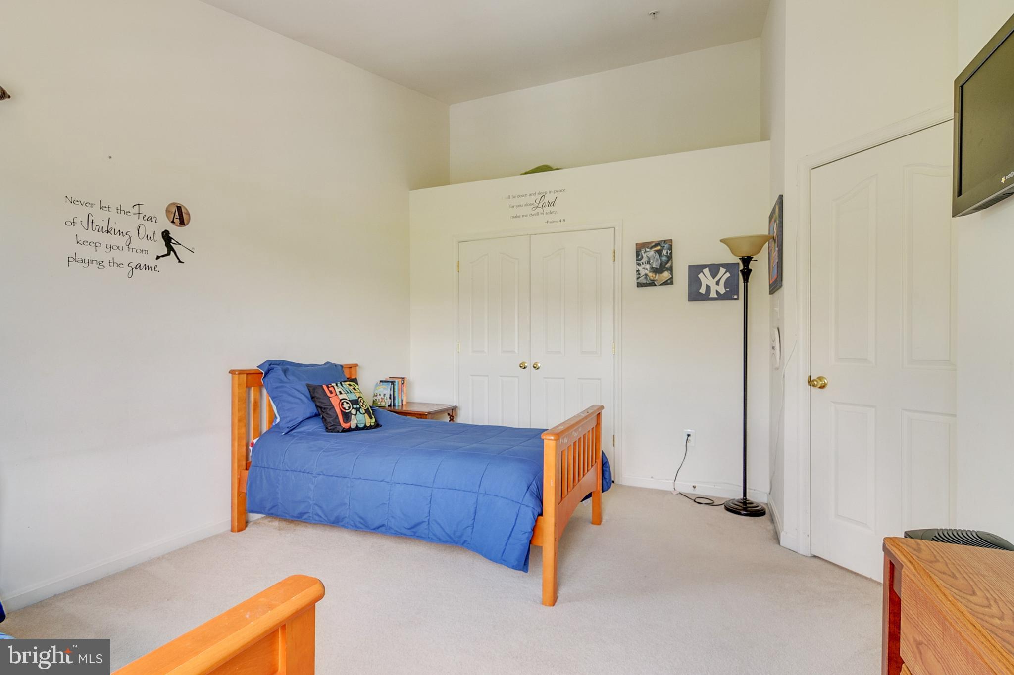 BARNSLEY MANOR ESTATES - Residential