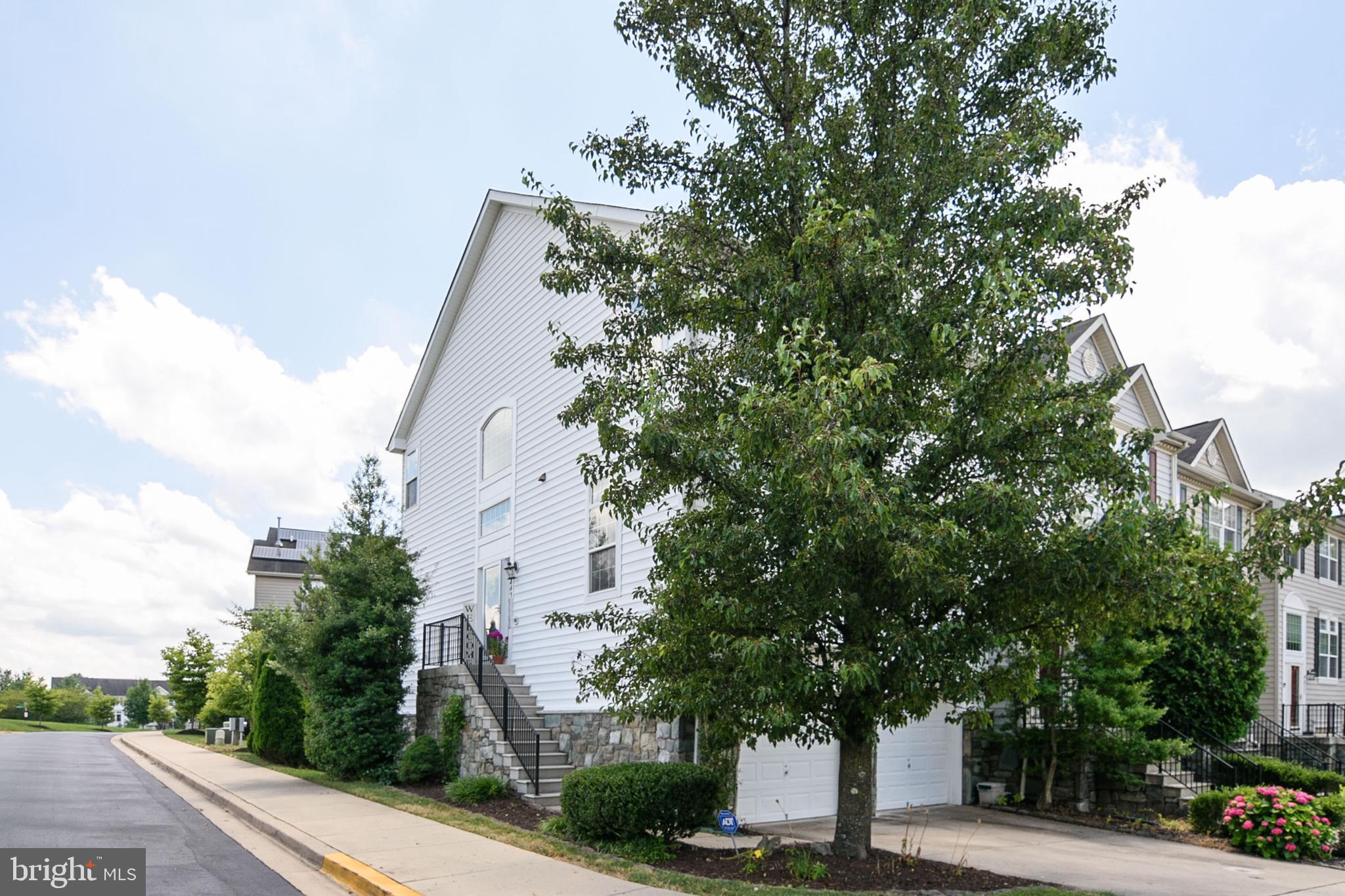 BARNSLEY MANOR ESTATES - Residential