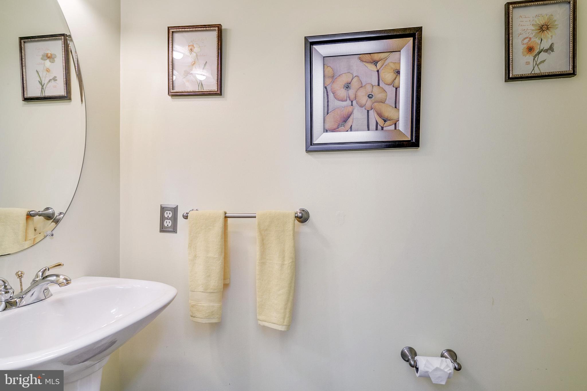 BARNSLEY MANOR ESTATES - Residential