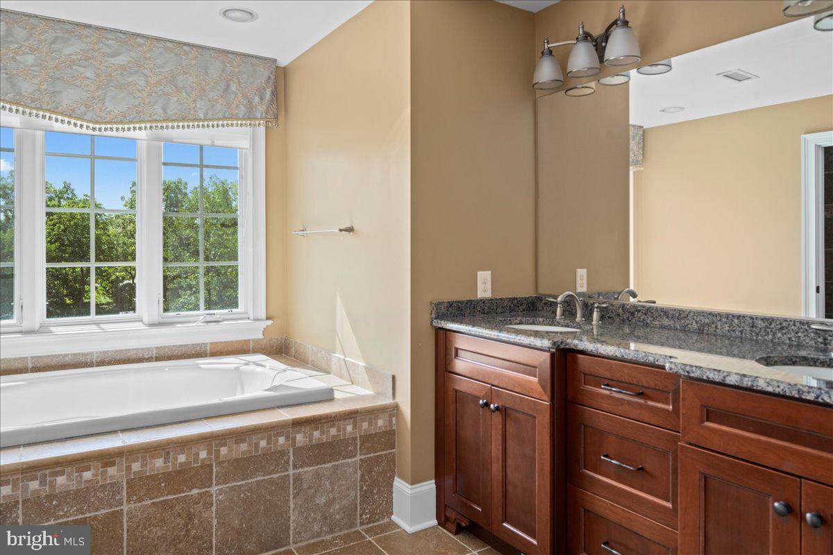 AMBERLEIGH - Residential