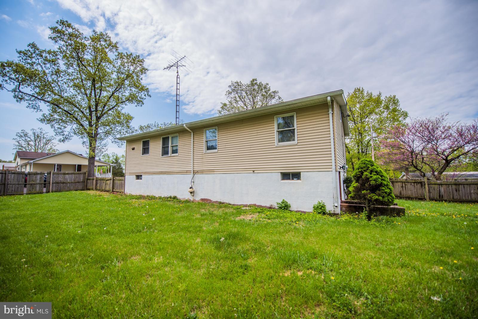 BERKELEY STATION - Residential Lease