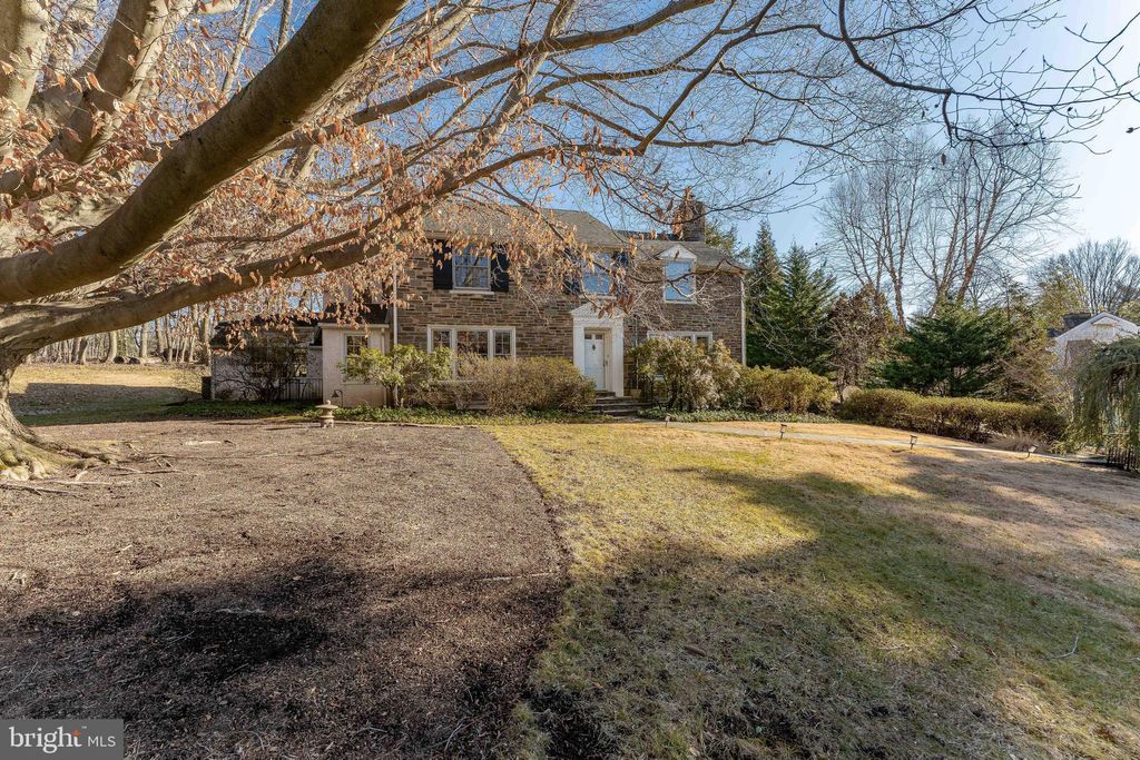 Photo of 249 Bell Road, WYNNEWOOD, PA 19096 (MLS # PAMC2164868)