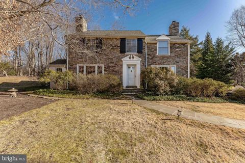 Photo of 249 Bell Road, WYNNEWOOD, PA 19096 (MLS # PAMC2164868)