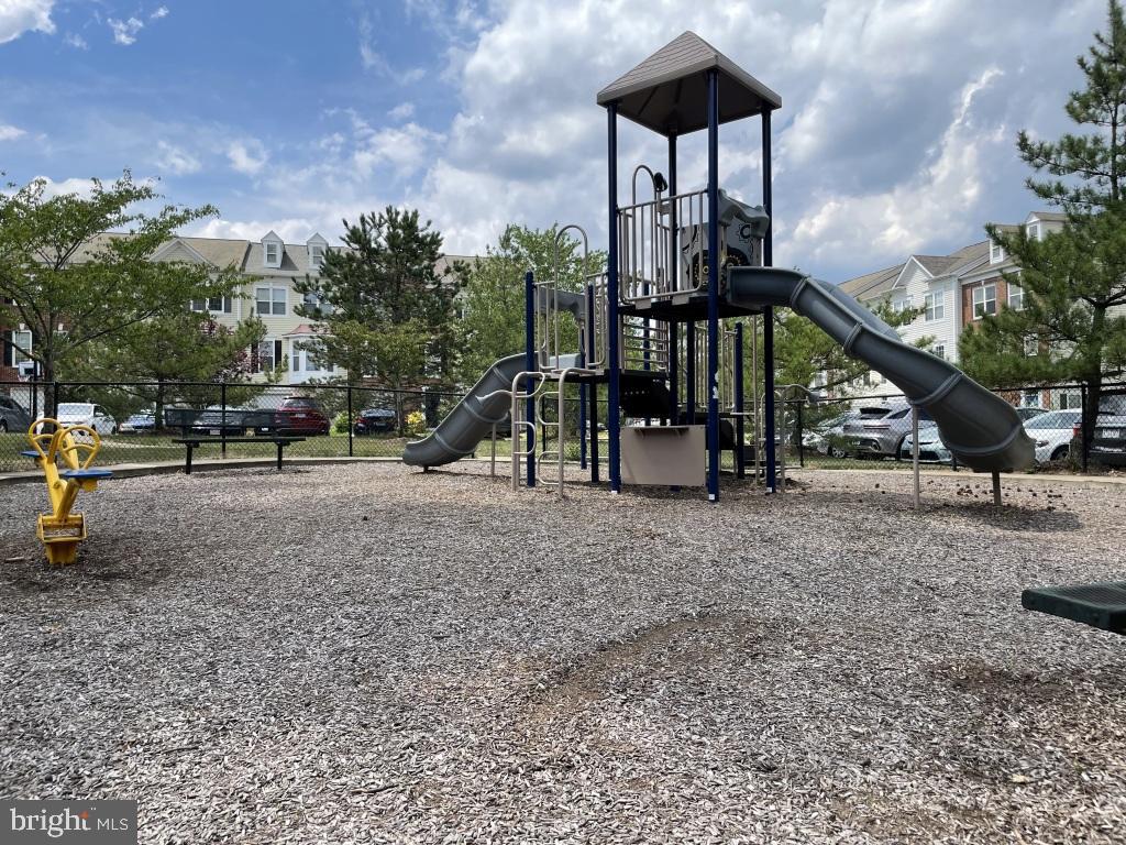 5459 SERVICEBERRY STREET