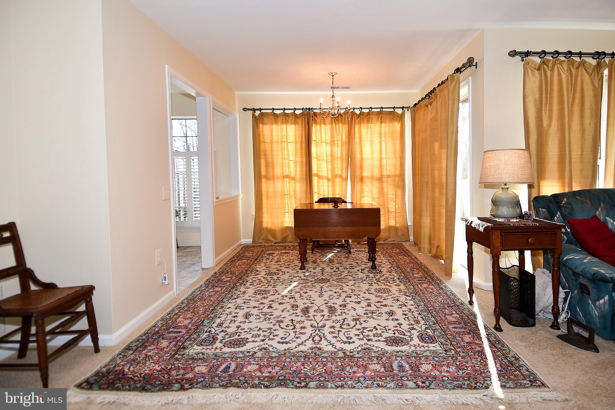 BULL RUN CONDO - Residential