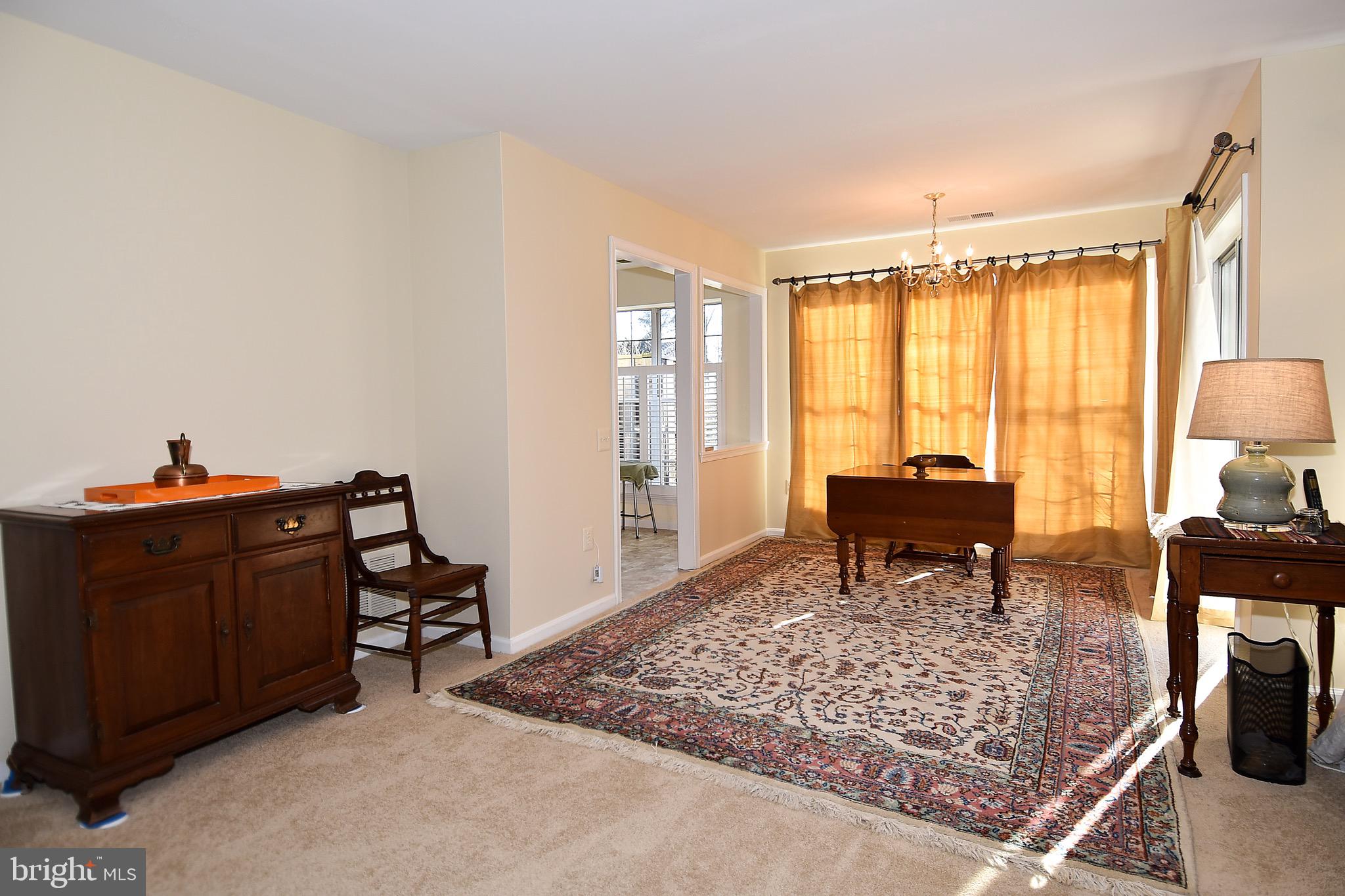 BULL RUN CONDO - Residential