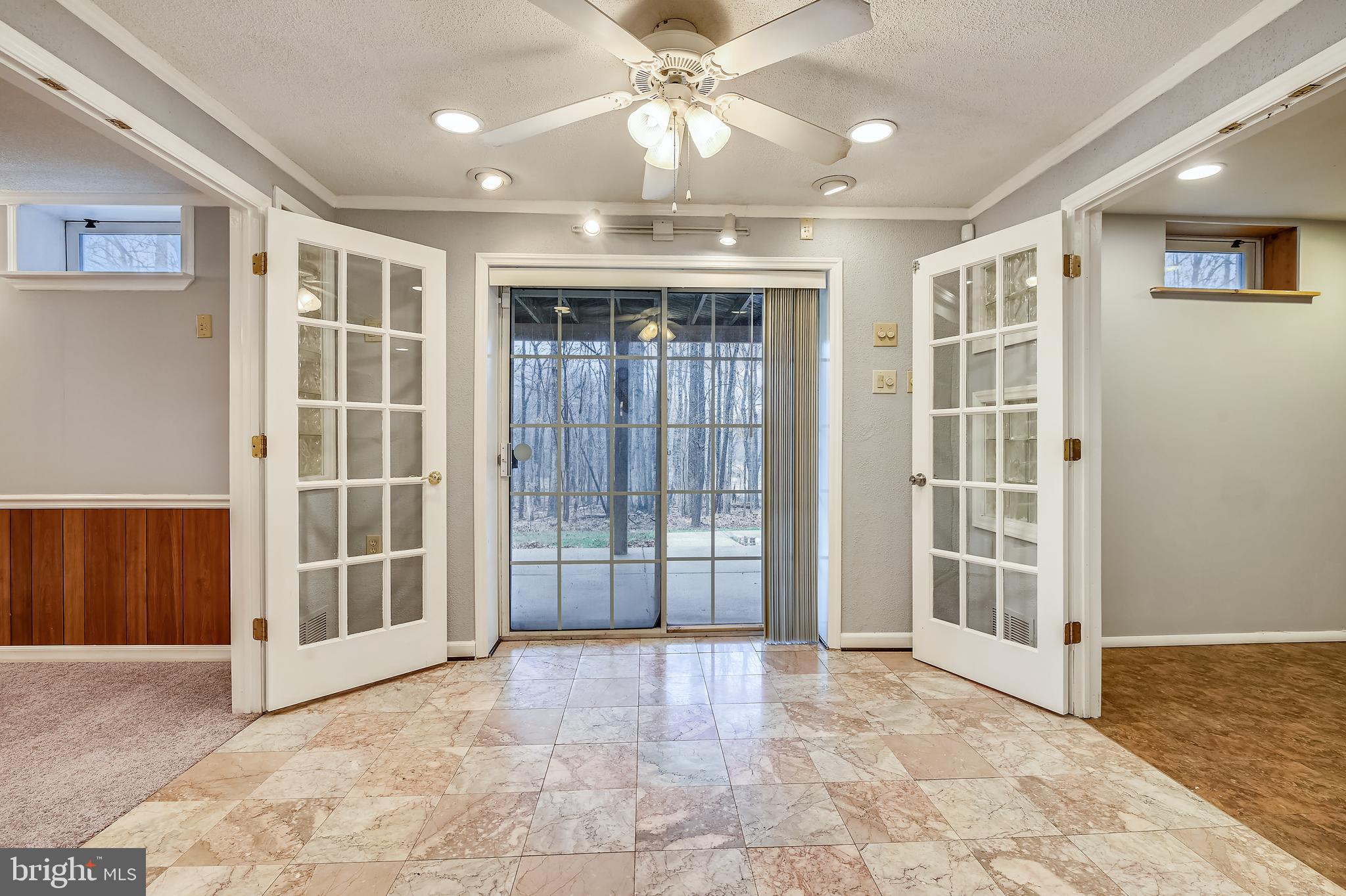 SPRINGDALE - Residential