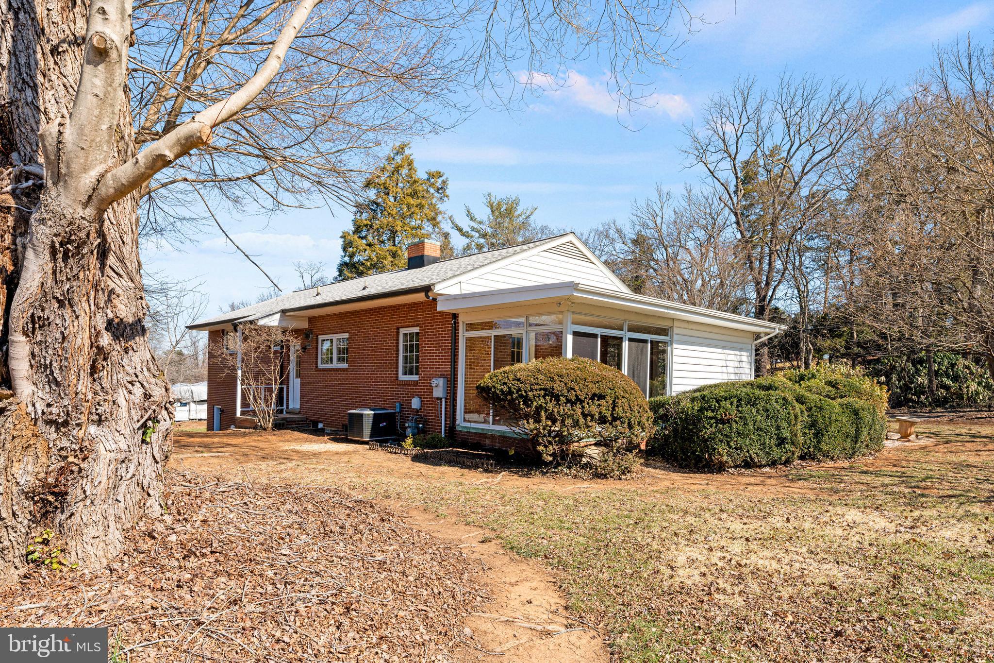 STUYVESANT ACRES - Residential