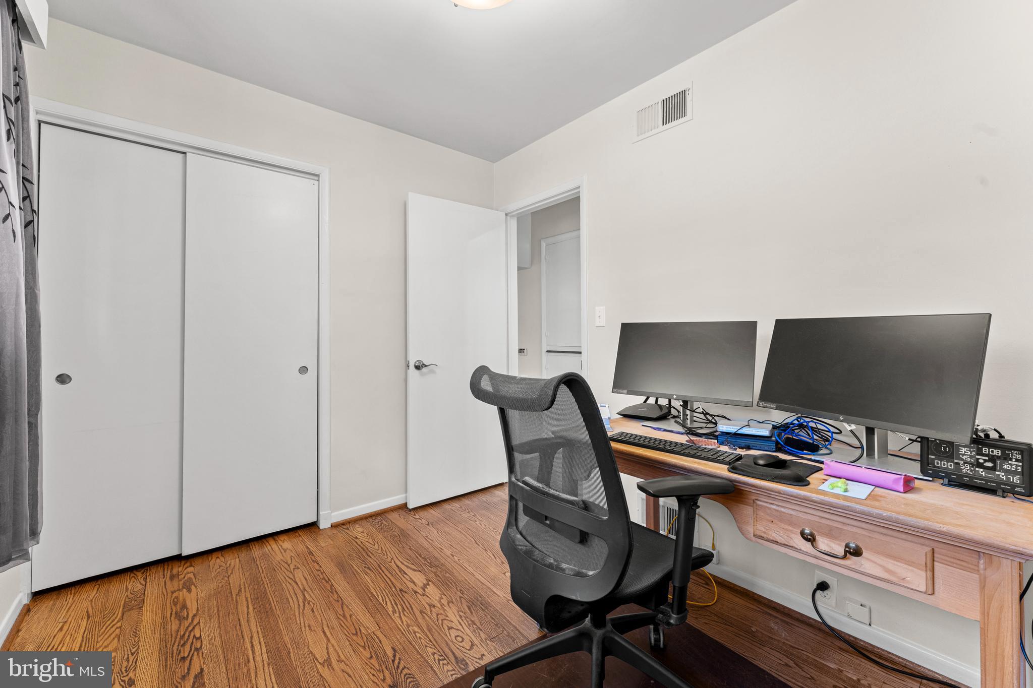 STUYVESANT ACRES - Residential