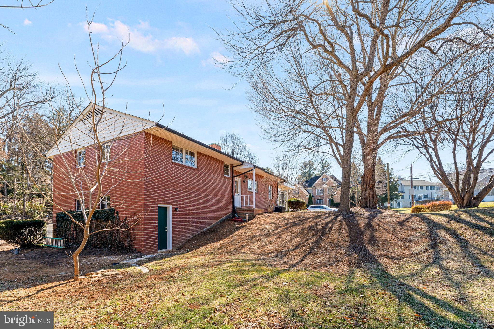 STUYVESANT ACRES - Residential
