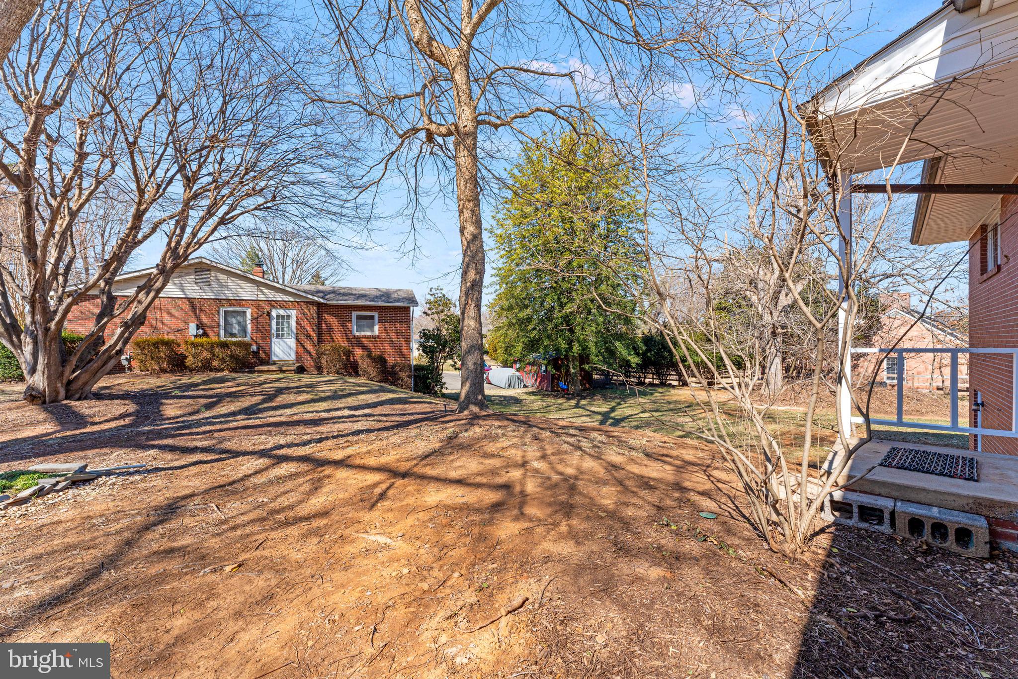 STUYVESANT ACRES - Residential