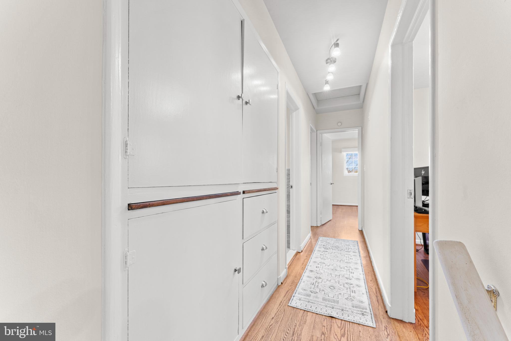 STUYVESANT ACRES - Residential