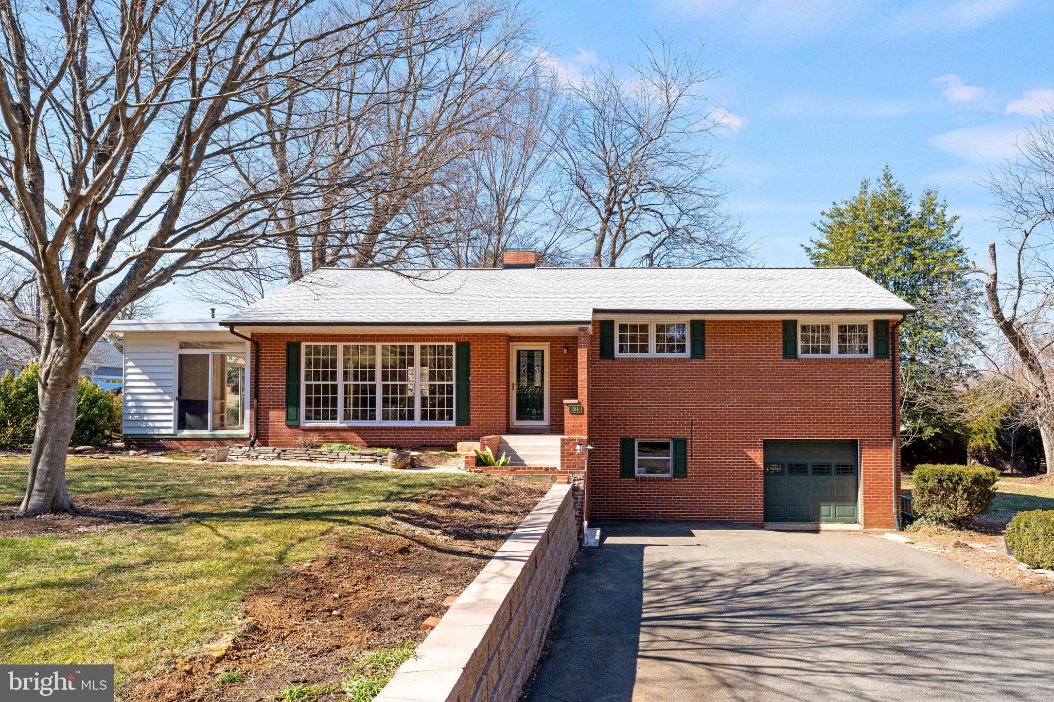 STUYVESANT ACRES - Residential