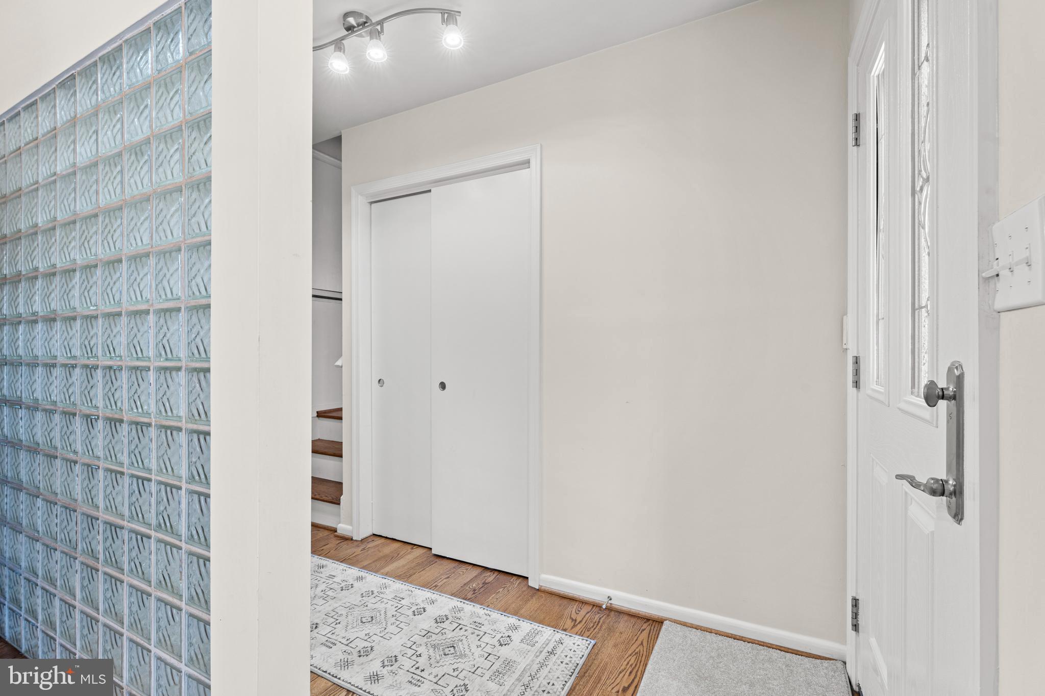 STUYVESANT ACRES - Residential