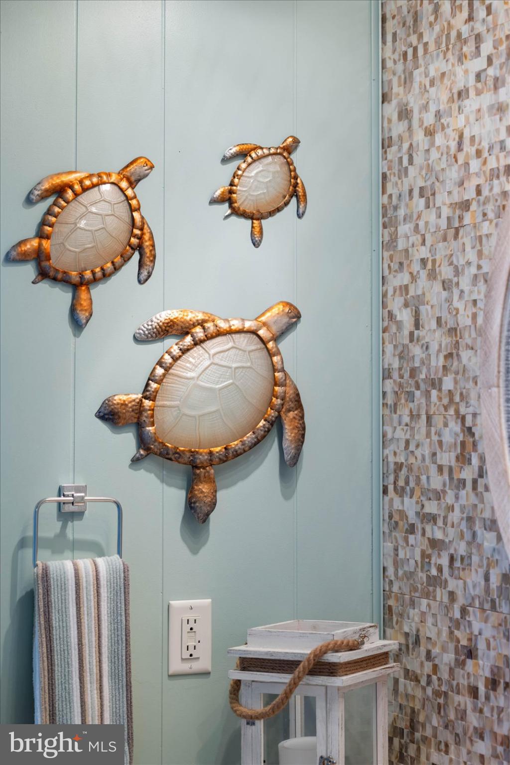 MALLARD ISLAND - Residential