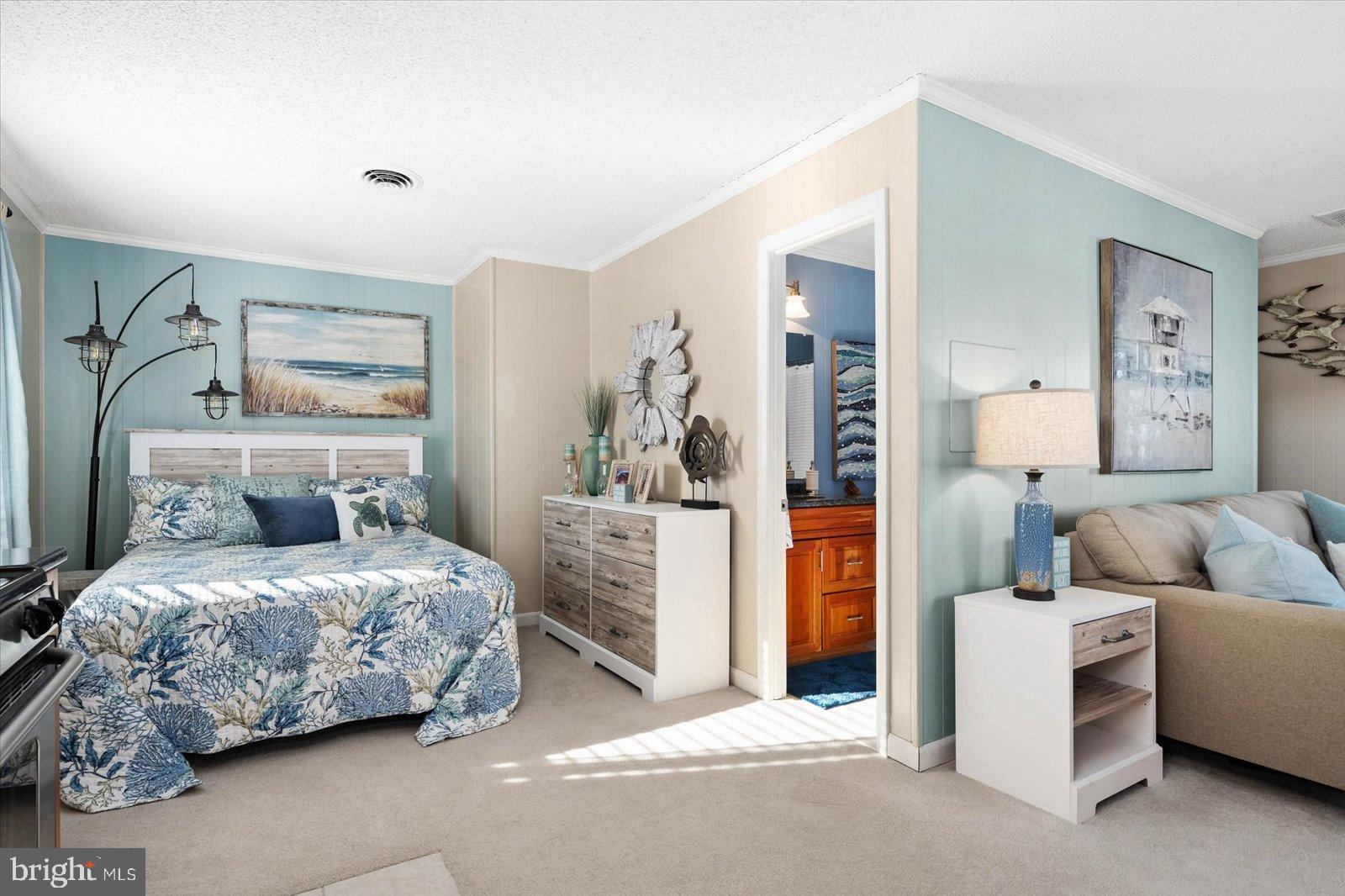 MALLARD ISLAND - Residential