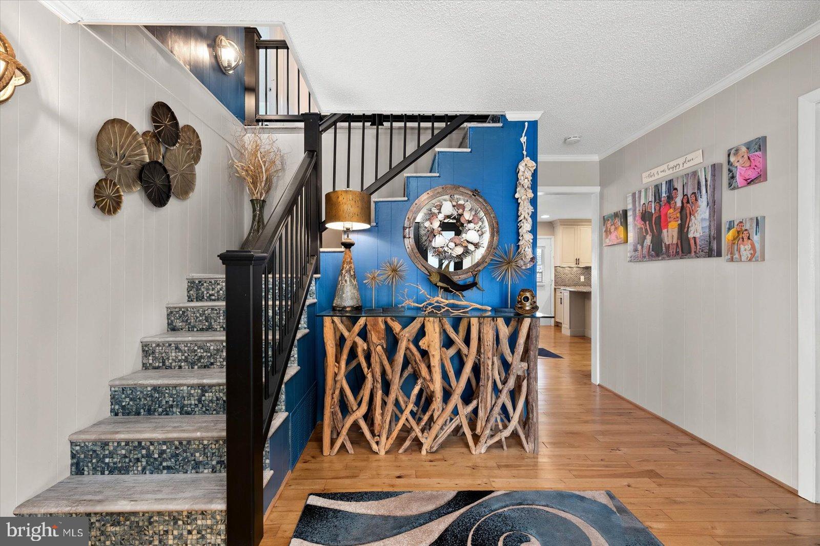 MALLARD ISLAND - Residential