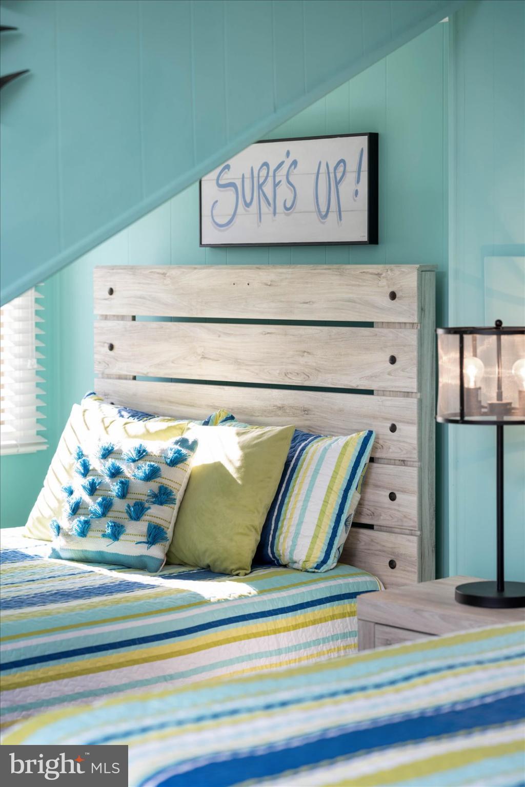 MALLARD ISLAND - Residential