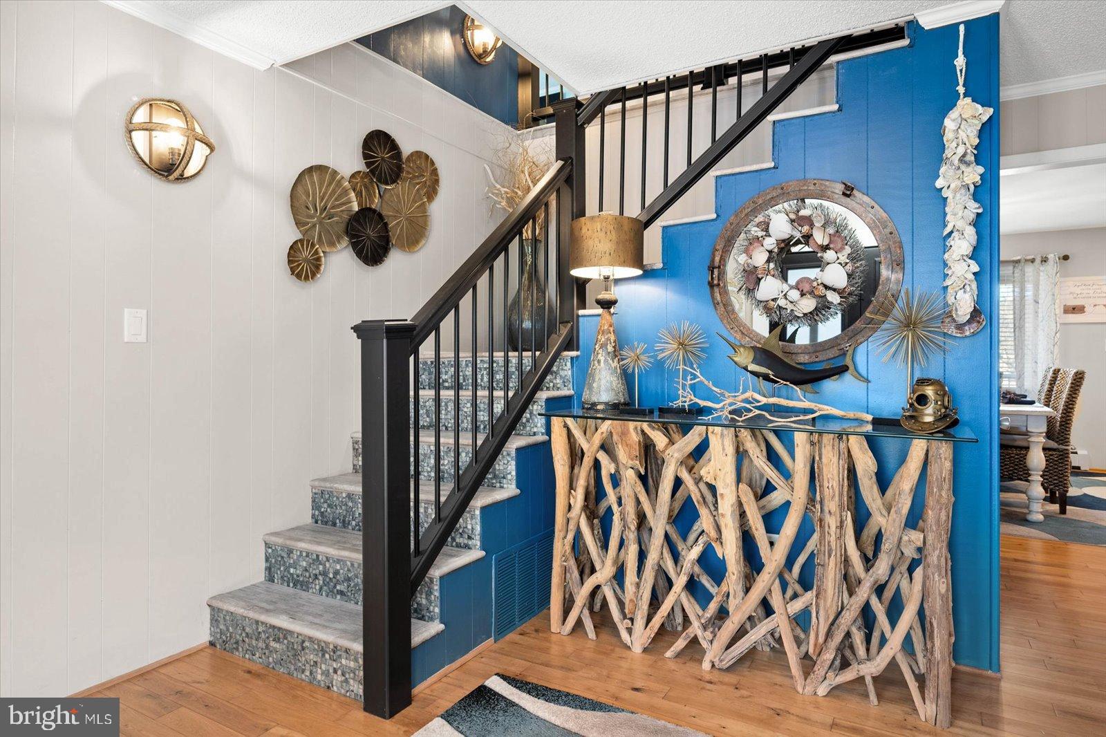 MALLARD ISLAND - Residential