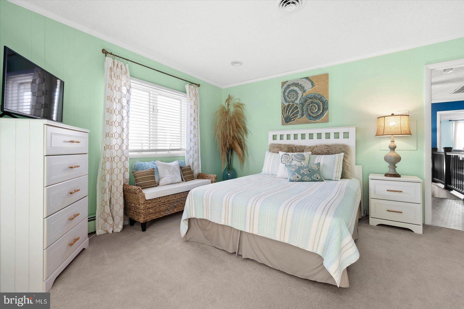 MALLARD ISLAND - Residential