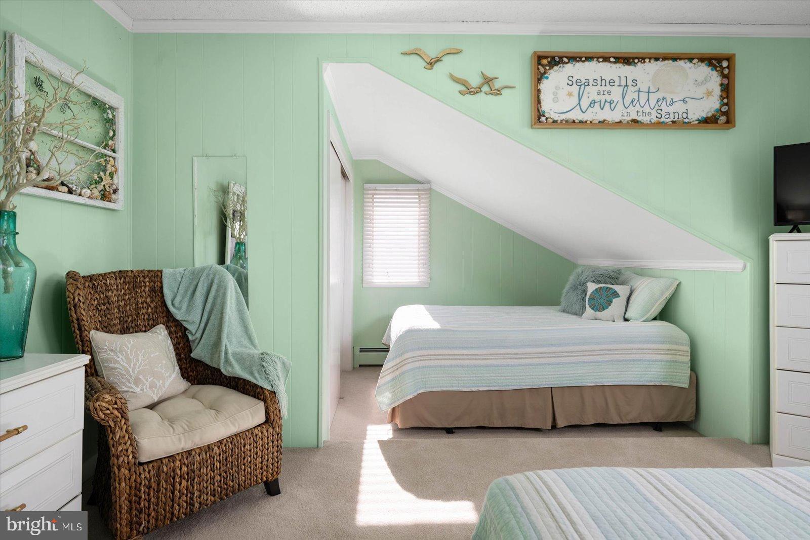 MALLARD ISLAND - Residential