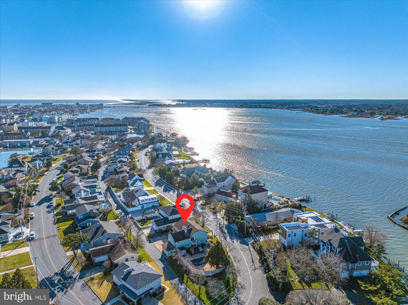 MALLARD ISLAND - Residential