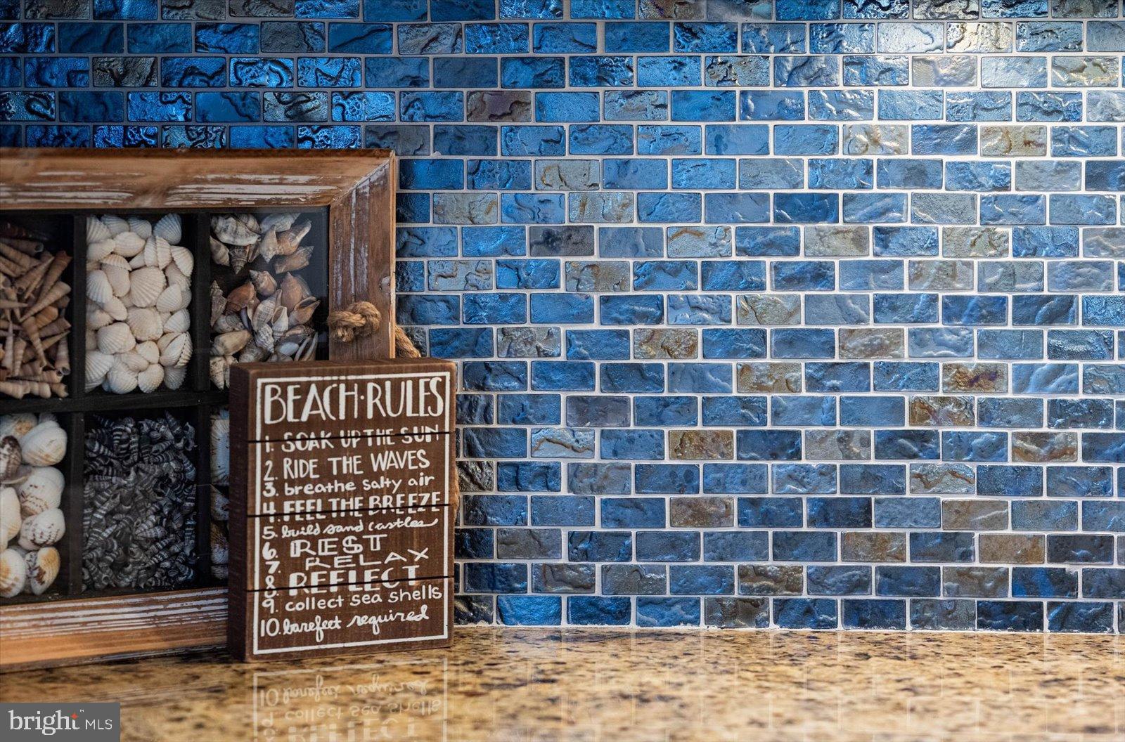 MALLARD ISLAND - Residential