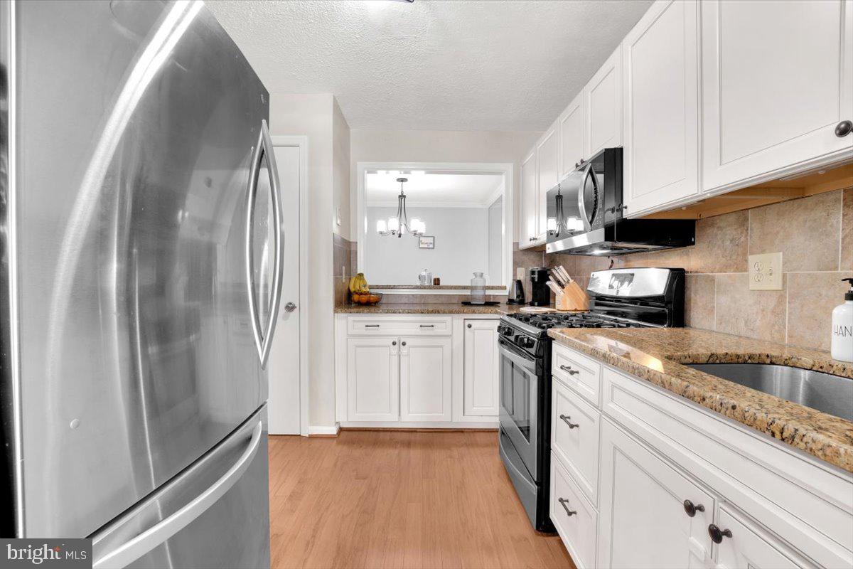10096 OAKTON TERRACE ROAD 10096