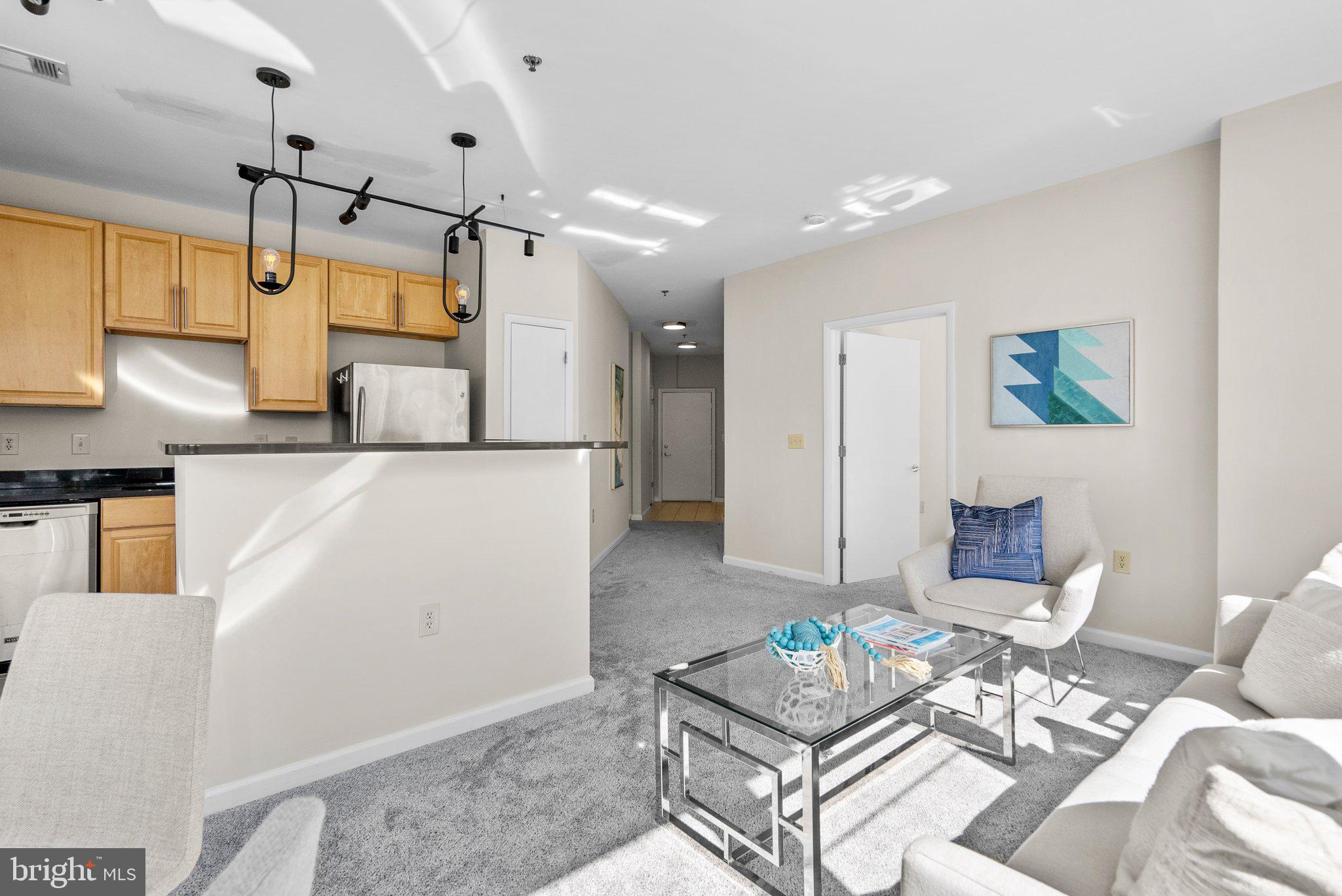 1201 EAST WEST HIGHWAY 211