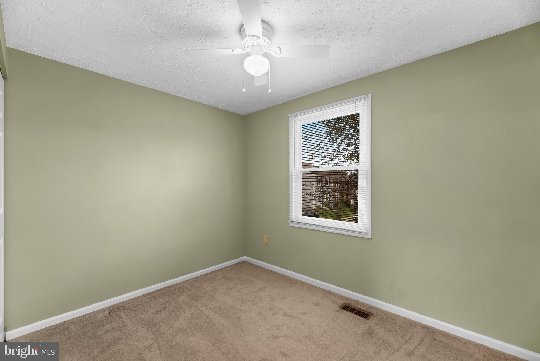 SADDLE CREEK - Residential