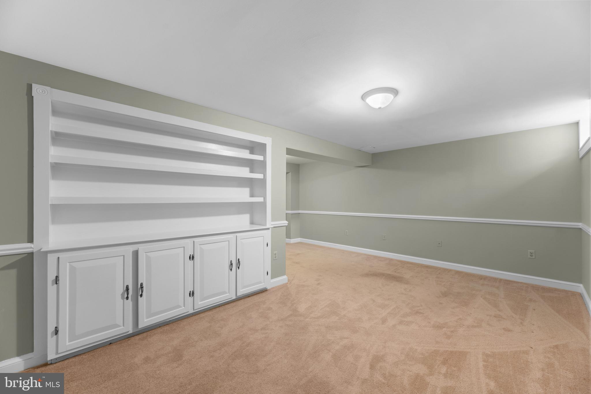 SADDLE CREEK - Residential