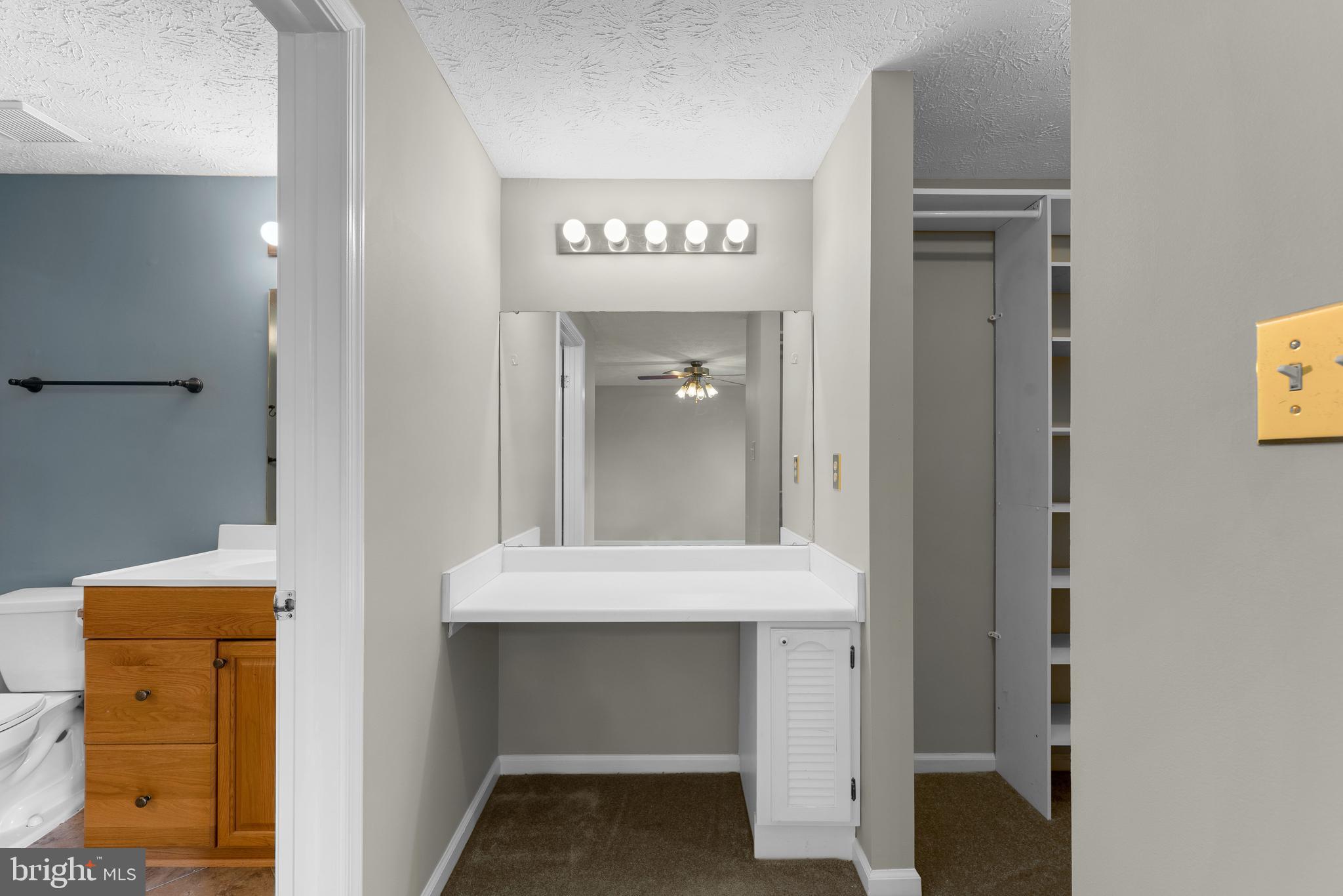 SADDLE CREEK - Residential