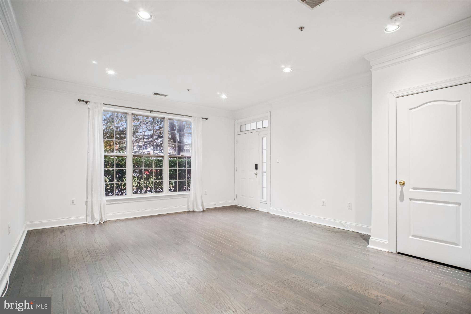 JEFFERSON PARK - Residential