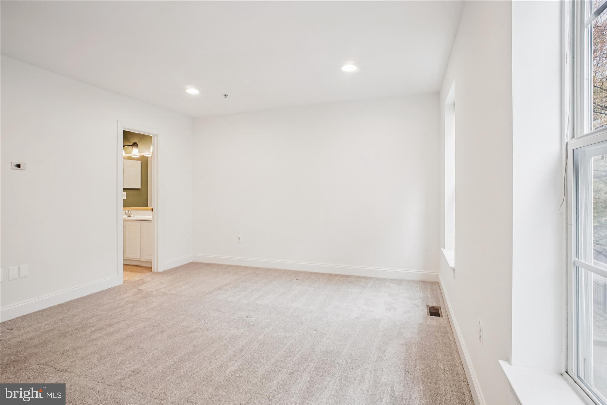 JEFFERSON PARK - Residential